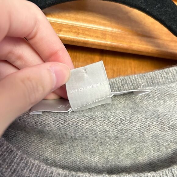 Ply Cashmere Grey Crewneck Sweater Size Small Petite Minimal Classic Casual - Picture 6 of 6
